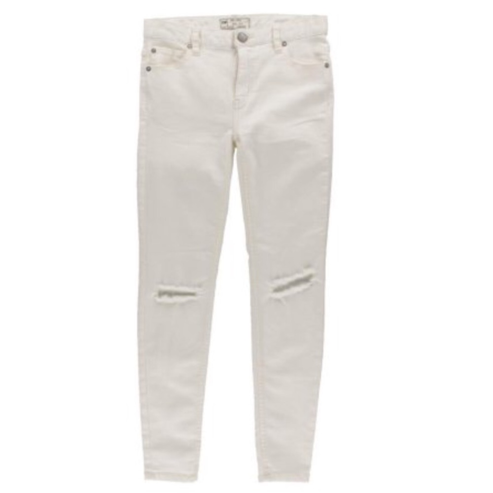 🎉HP🎉Free People Distressed Jeans - Picture 2 of 7
